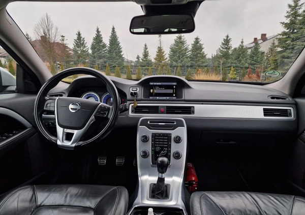 Volvo V70 cena 35900 przebieg: 166000, rok produkcji 2013 z Pleszew małe 379